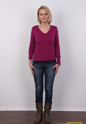 18 year old girl receives open mouth facial after being deflowered